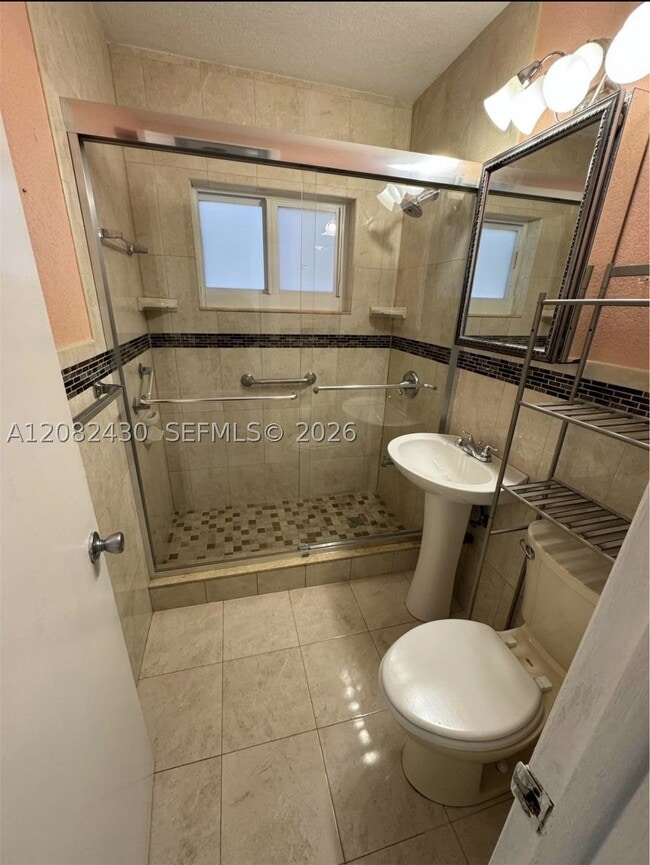 Building Photo - 510 W 36th Pl