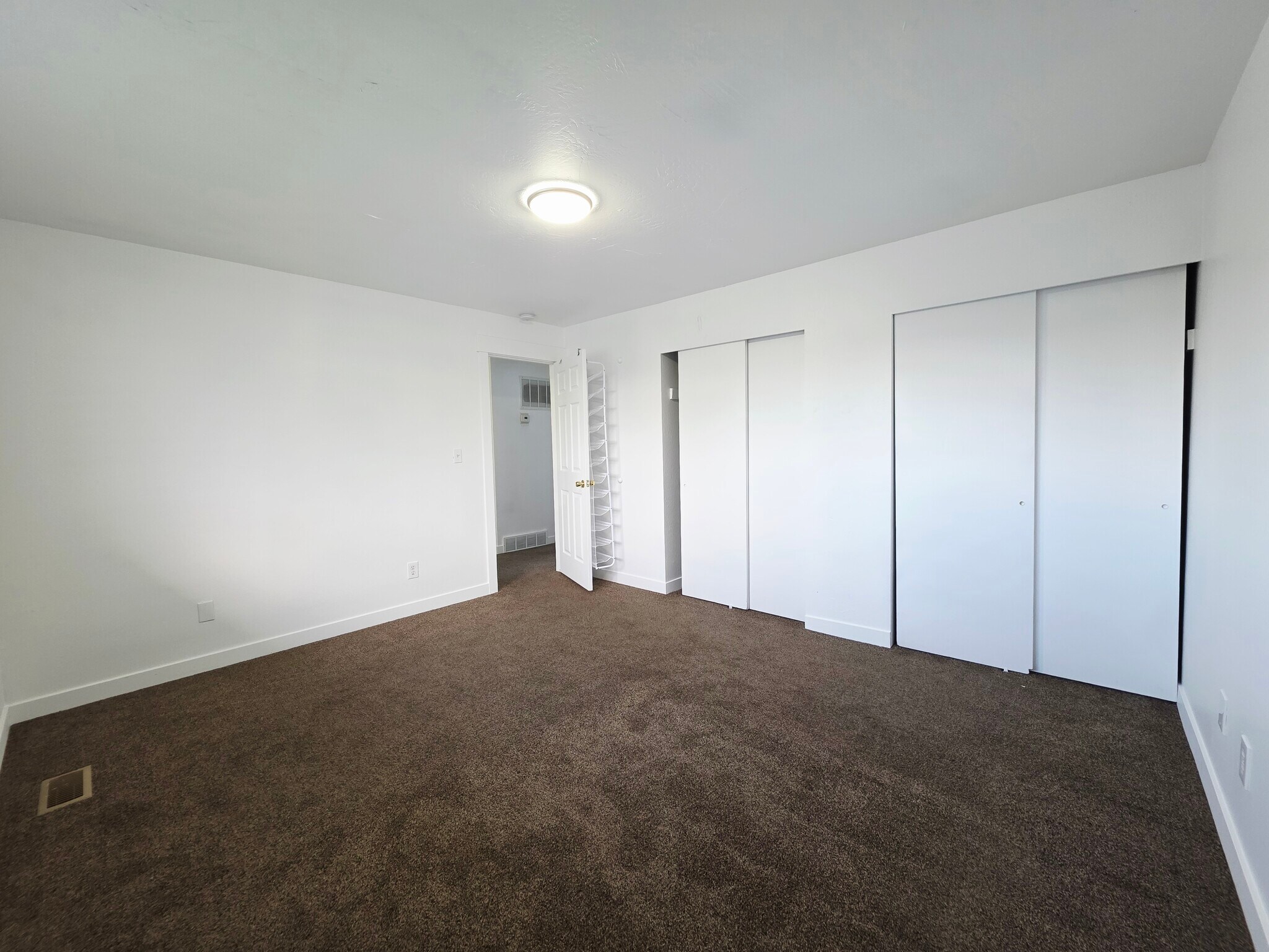 Building Photo - 3371 W 4100 S