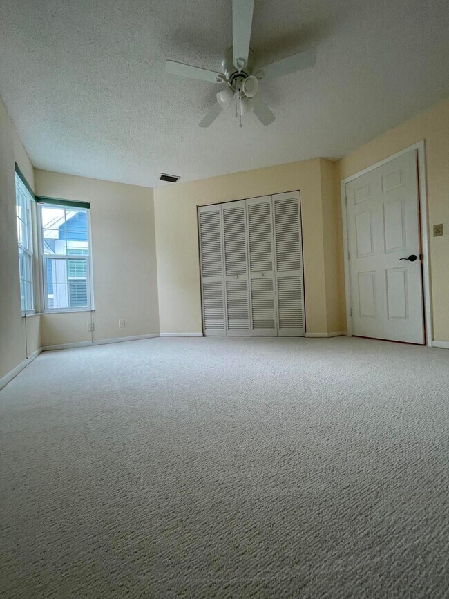 Building Photo - 505 Ocean Dunes Cir