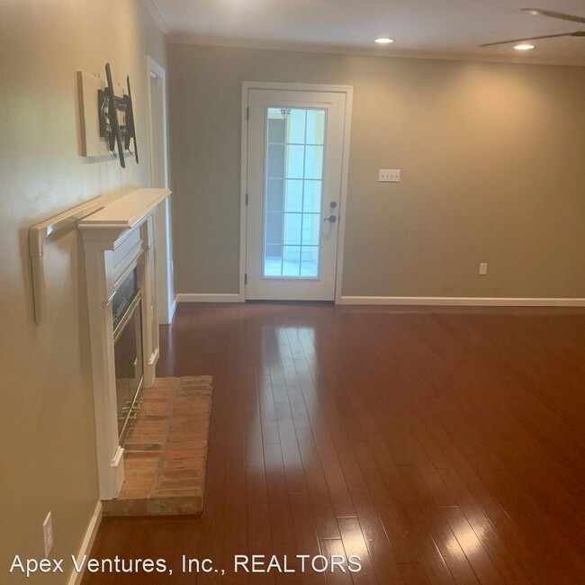 Building Photo - 3 br, 2 bath House - 1185 Hunters Chase Dr