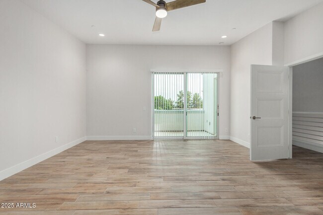 Building Photo - 4525 N 40th St