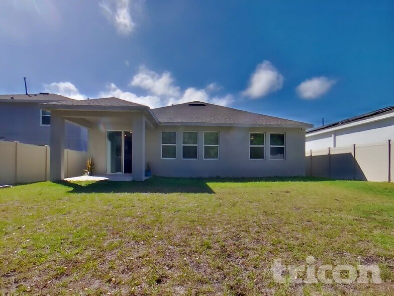 Building Photo - 33658 Sky Blossom Cir