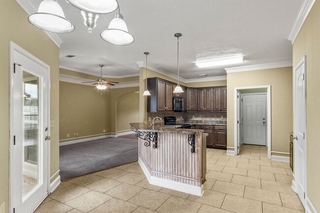 Building Photo - Fields Crossing Home Available Now