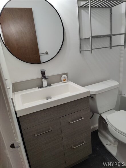 Building Photo - 32 Cascade Dr