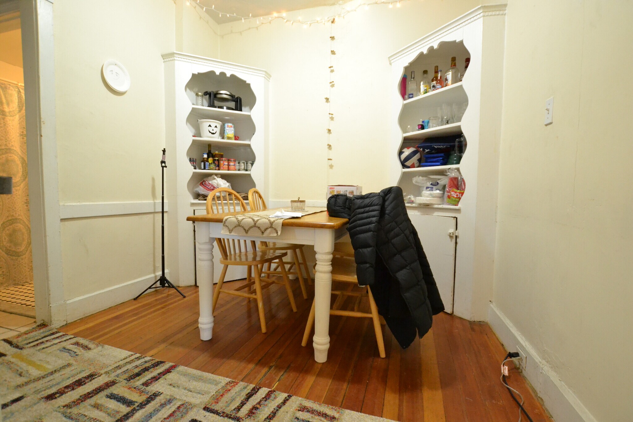 Building Photo - 316 Saint Paul St