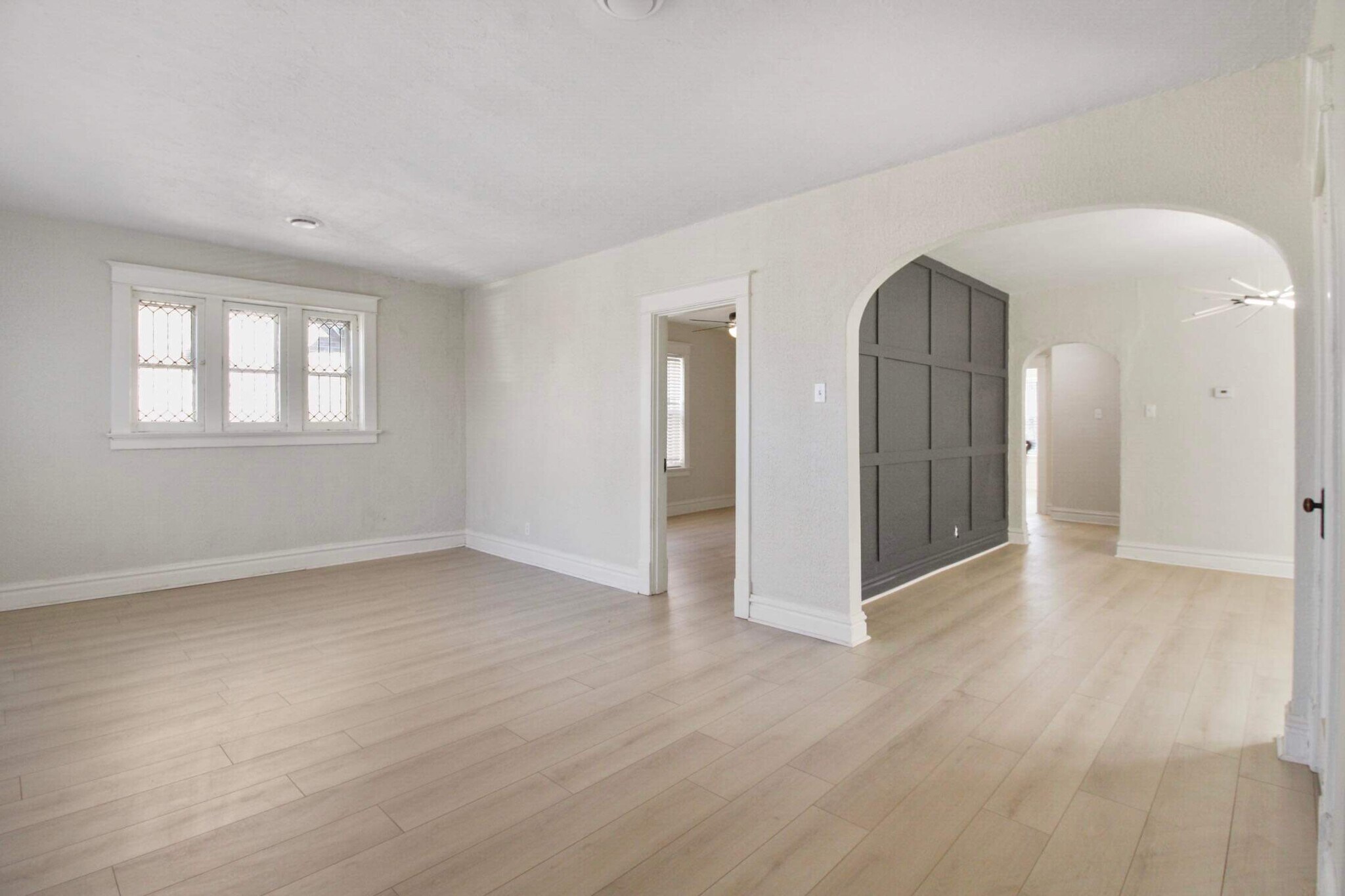 Building Photo - 7104 Tulane Ave