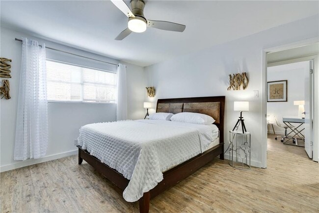 Building Photo - 8730 N Mopac Expy