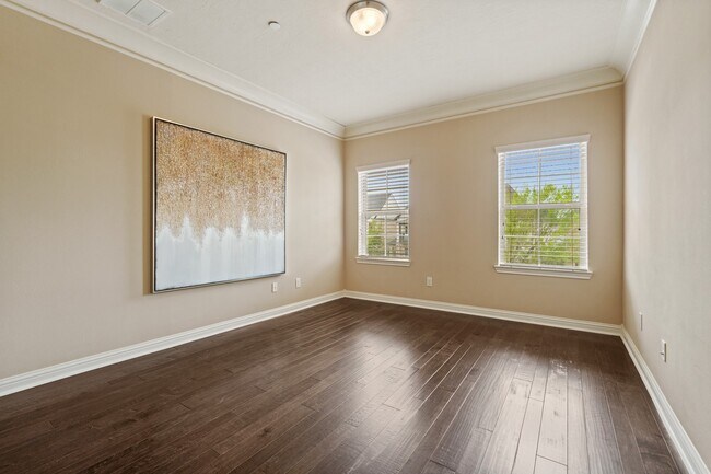 Building Photo - 534 Imperial Blvd