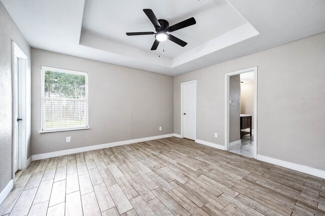 Building Photo - 9510 Barracuda Dr
