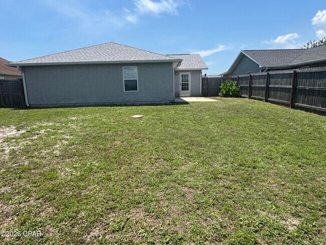 Building Photo - 509 Phillips Ct