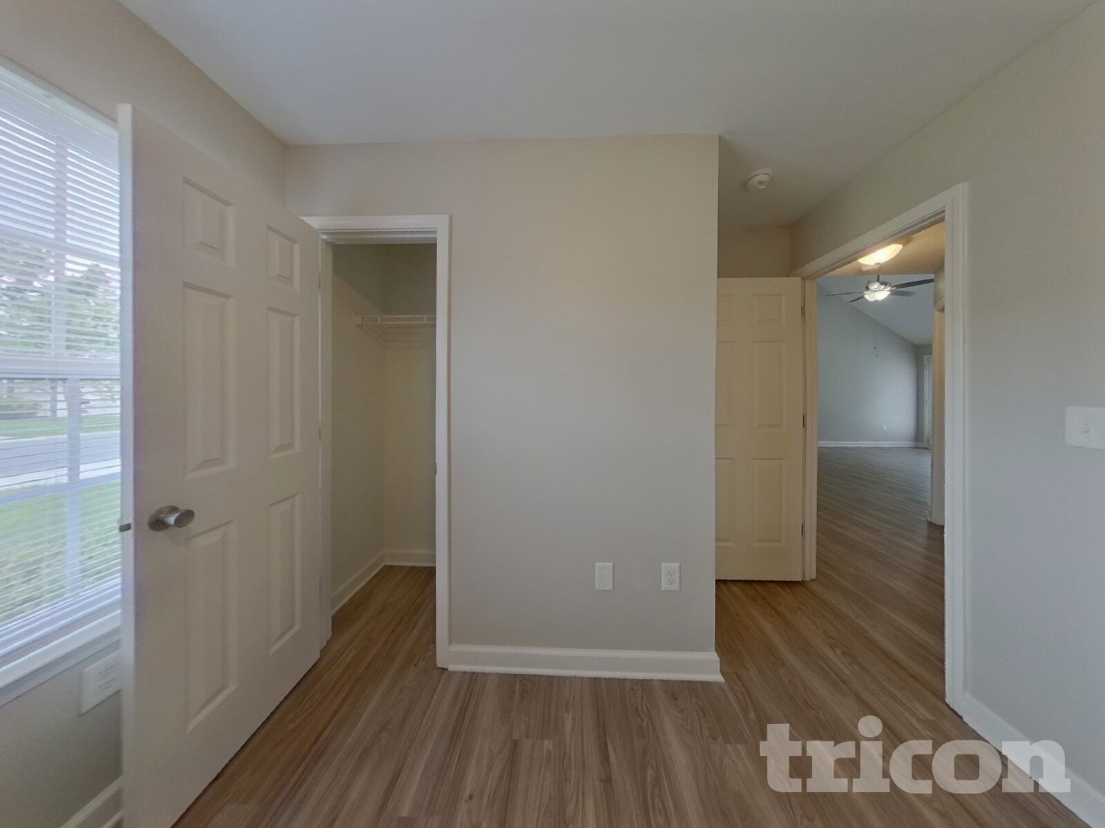 Building Photo - 416 Leecrest Dr