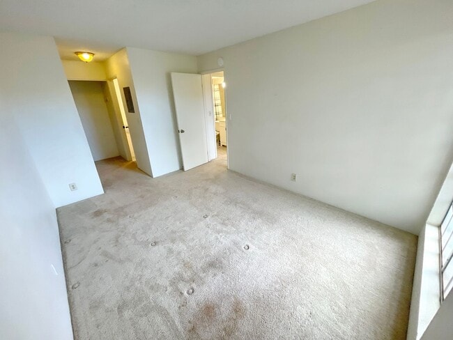 Building Photo - Ground Floor Kihei Villages Unit - Fenced ...