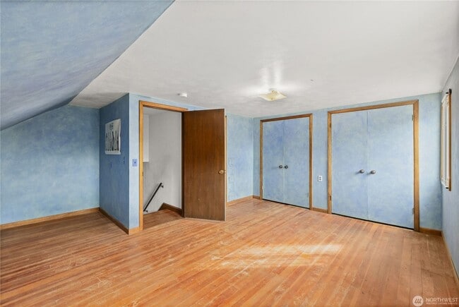 Building Photo - 312 E Manitoba Ave