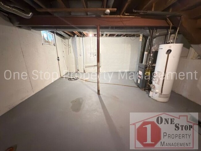 Building Photo - 3 bedroom, 1 bathroom duplex in Independen...