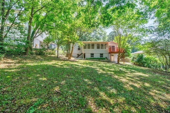 Building Photo - 1716 Beacon Hill Blvd NE