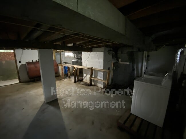 Building Photo - 25345 Patriot Hwy