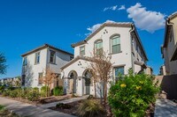 Building Photo - Three Bedrooms! Newer Neighborhood - conve...