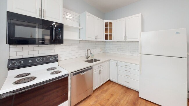 Building Photo - Fully Renovated 4BR/1.5BA on Science Hill | New Everything | Steps to Yale