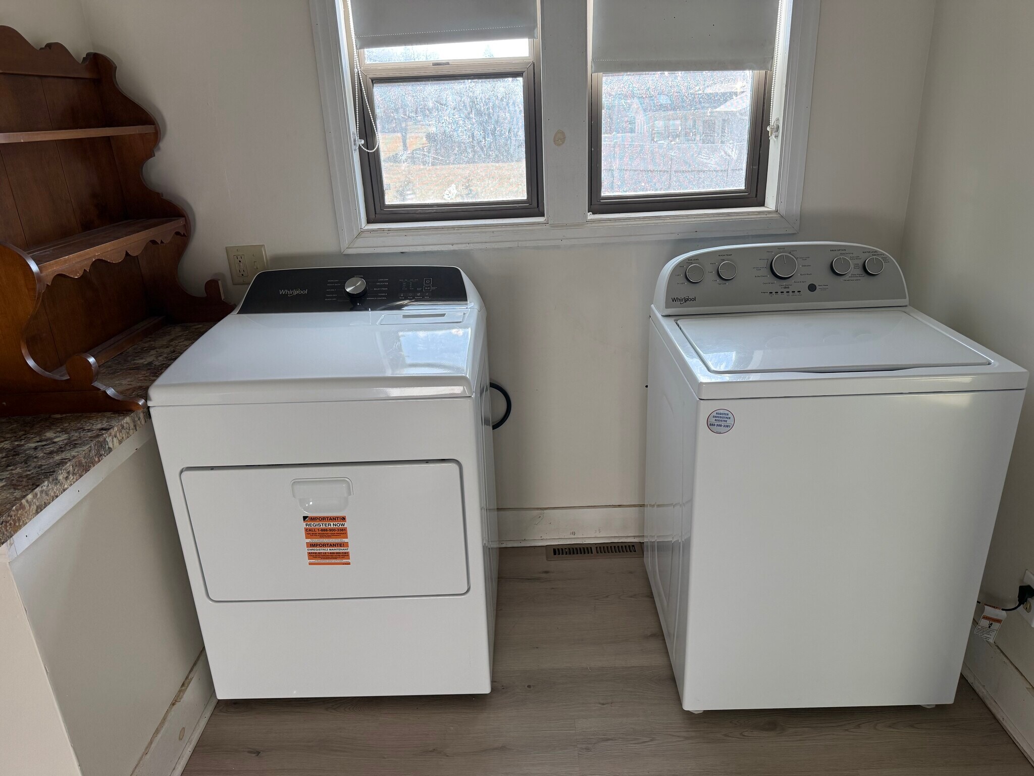 Building Photo - 604 Millersville Ave