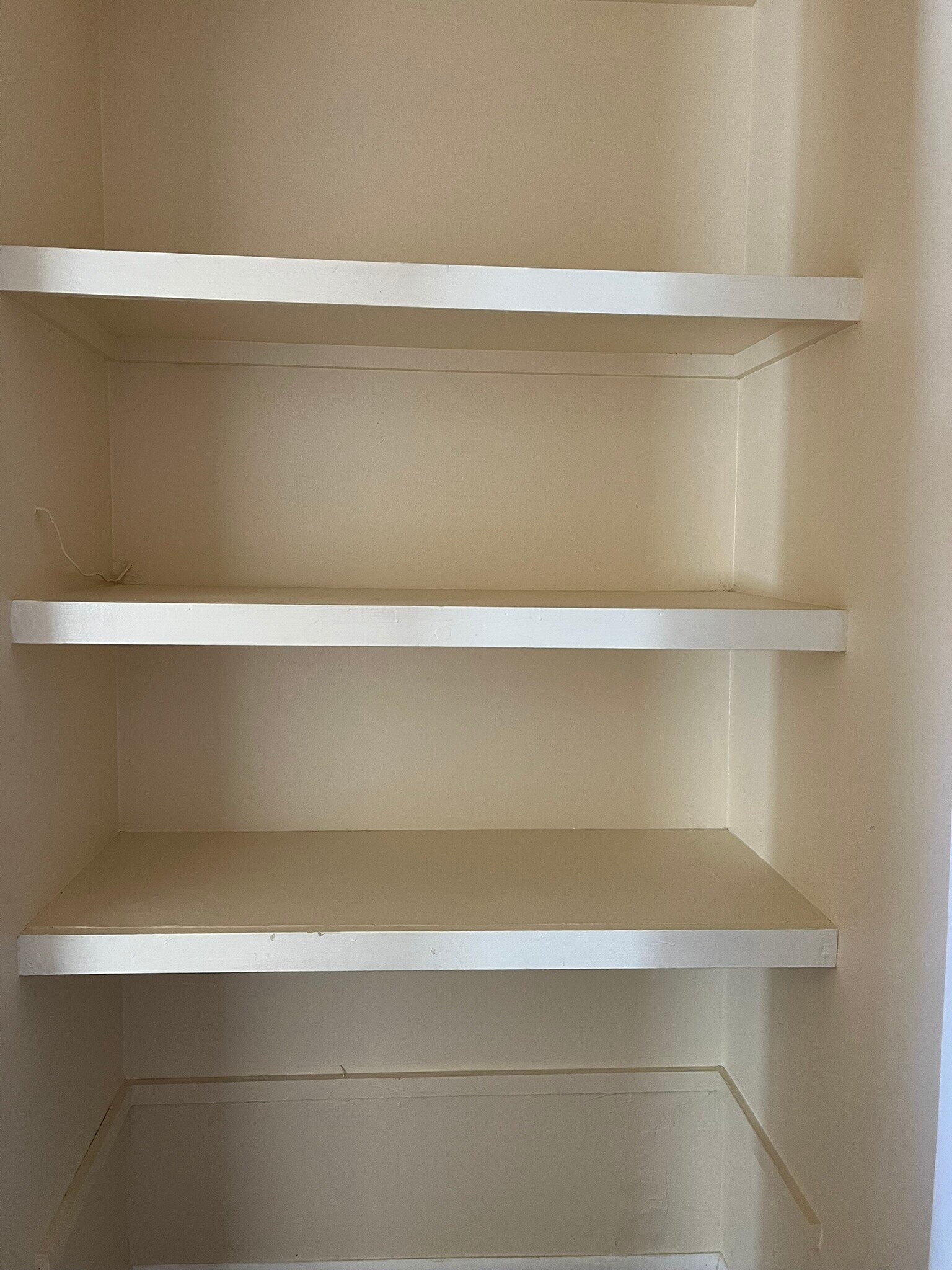 Linen closet - 245 Rosario Blvd