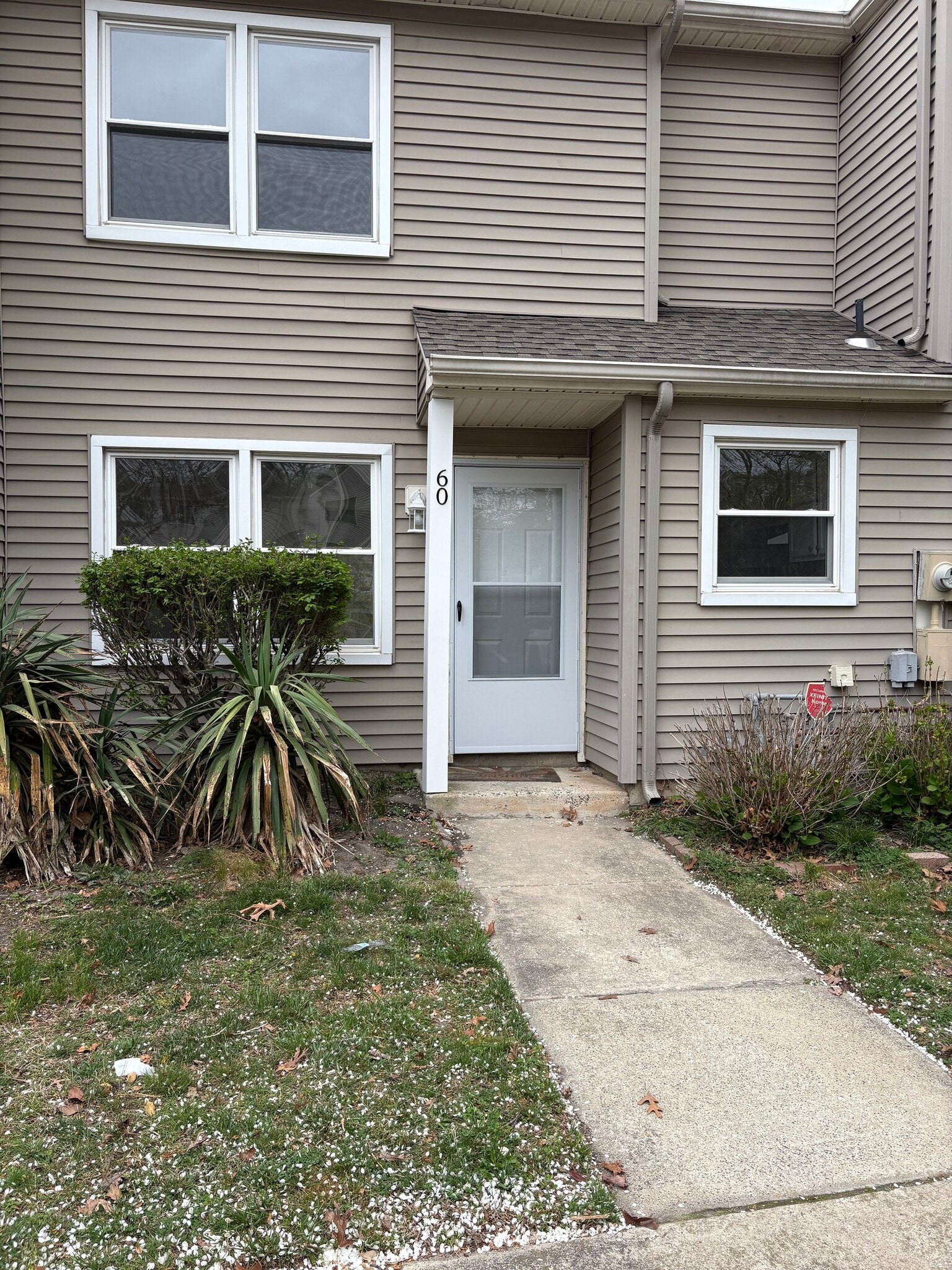 Building Photo - 60 Tavistock Dr