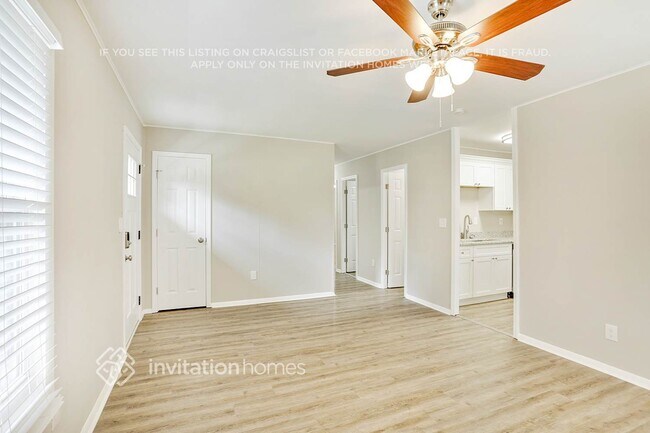 Building Photo - 1941 Bandera Dr