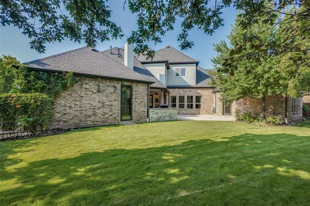 Building Photo - 503 Clear Vista Dr