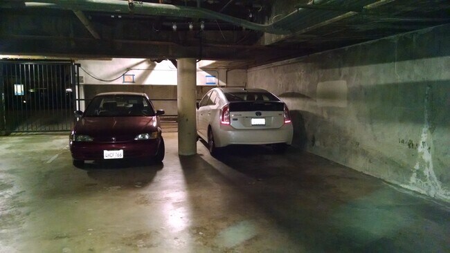 Gated parking garage - 931 Euclid St