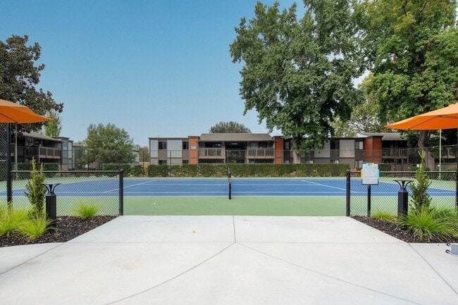 Tennis Court - Apex on the River