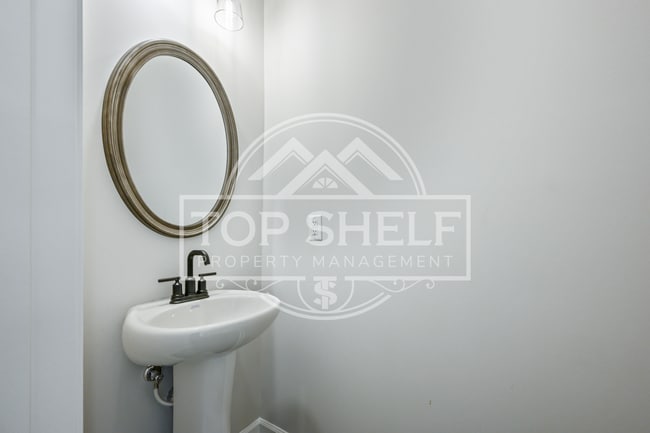 Building Photo - 3744 Silvery Wy