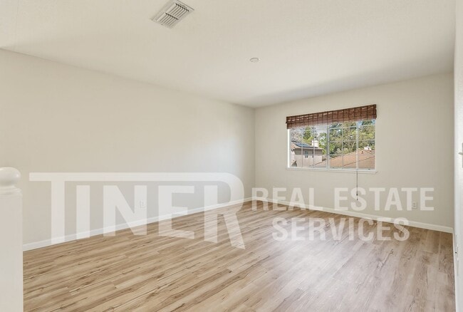 Building Photo - 11501 Pyrites Way