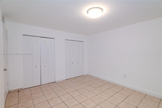 Building Photo - 921 Jefferson Ave