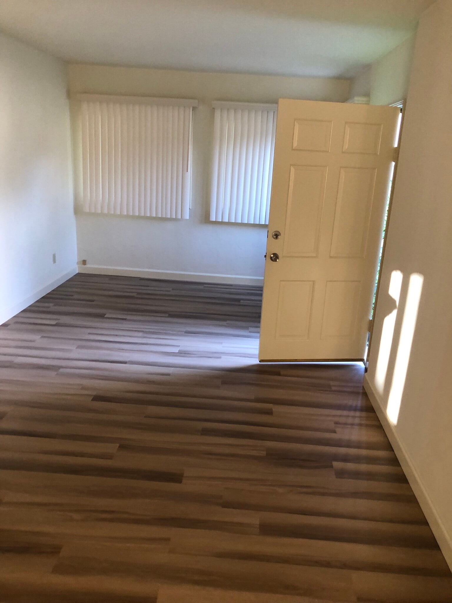 Building Photo - 8431 Friends Ave