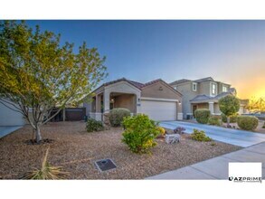 Building Photo - $500 OFF FIRST MONTH'S RENT MOVE IN SPECIAL IF LEASE IS SIGNED BEFORE 12/31/2025! Welcome to this Be