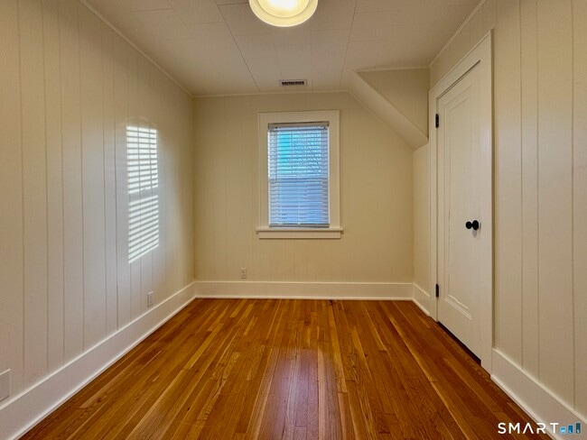 Building Photo - 336 Federal Rd