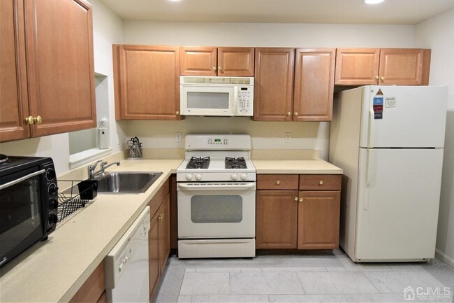 Building Photo - 36 Lackland Ave