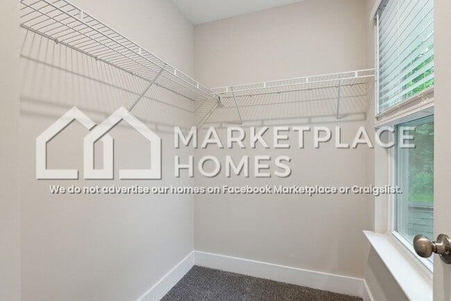 Building Photo - 3413 Durham Ln