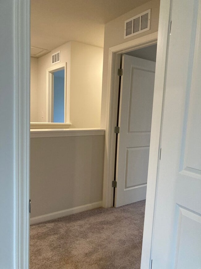 Building Photo - New & Improved Price!