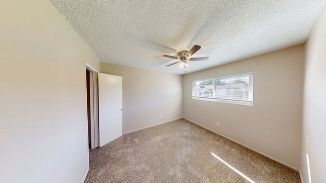 Building Photo - Cozy 2bedroom 1bath