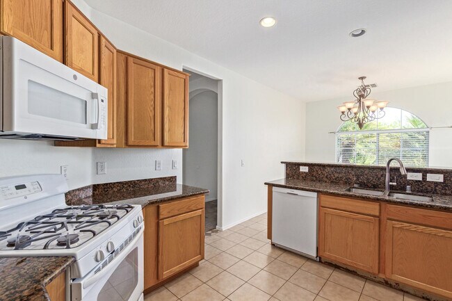 Building Photo - 7407 W Darrow St