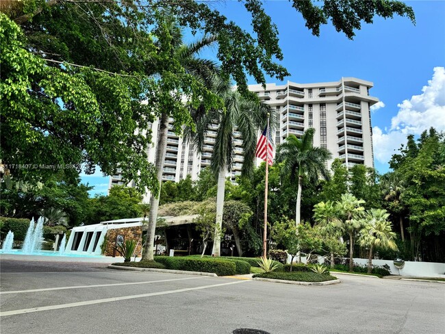 Building Photo - 2000 Towerside Terrace