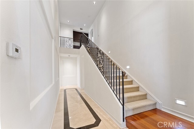 Building Photo - 2528 N San Miguel Dr