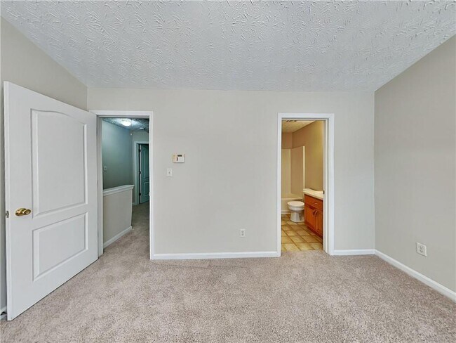 Building Photo - 3116 Fields Dr