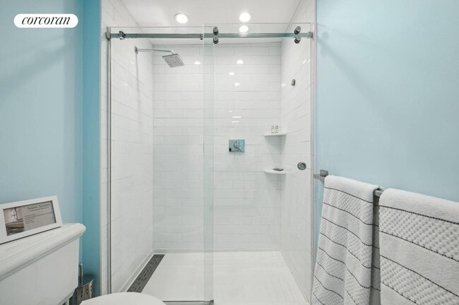 Building Photo - 13 Winthrop Rd