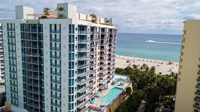 Building Photo - 1500 Ocean Dr