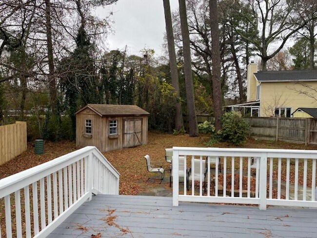 Building Photo - Chesapeake Beach