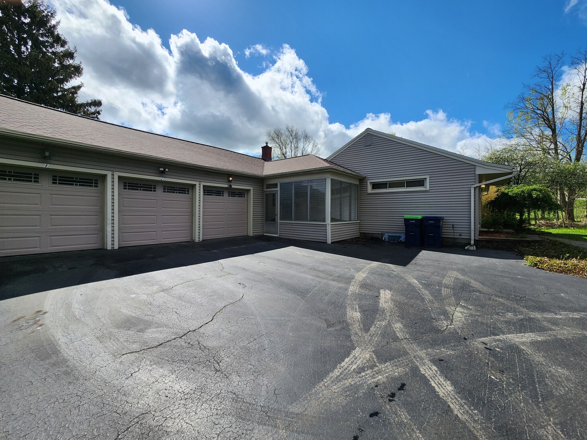 Building Photo - 1742 Turk Hill Rd