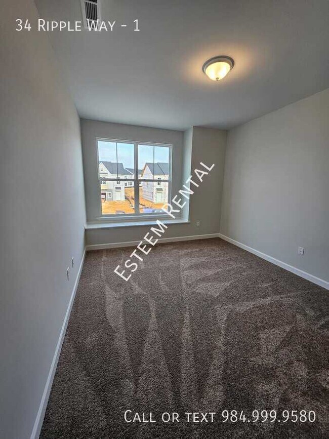 Building Photo - 34 Ripple Wy