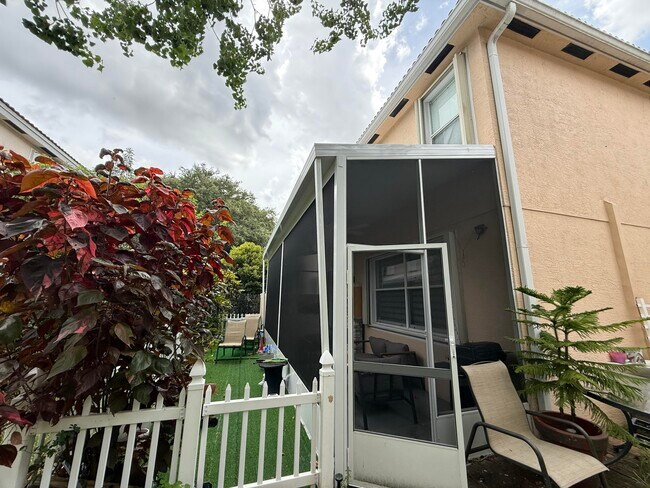 Building Photo - 9114 Villa Palma Ln