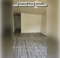 Building Photo - 2074 Price St